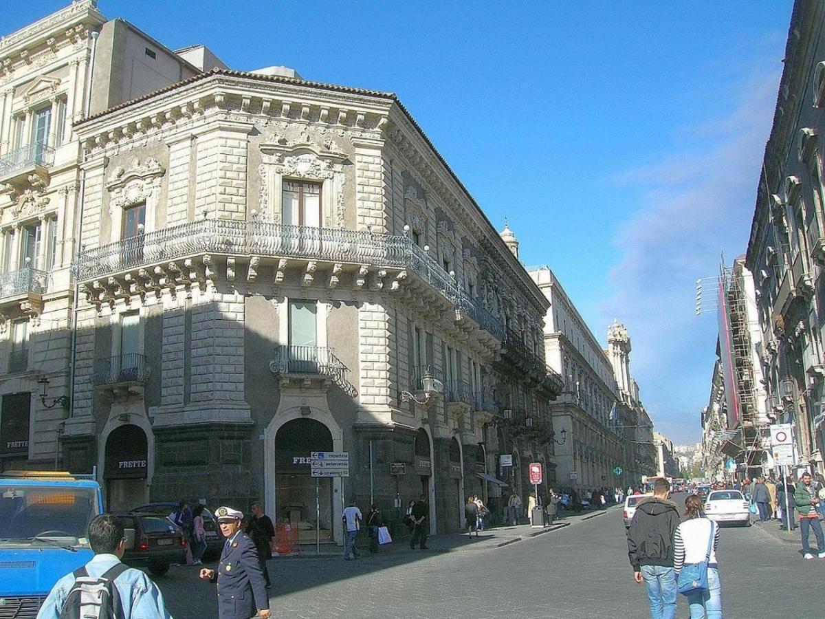 B&B Elios Rooms Catania Exterior photo